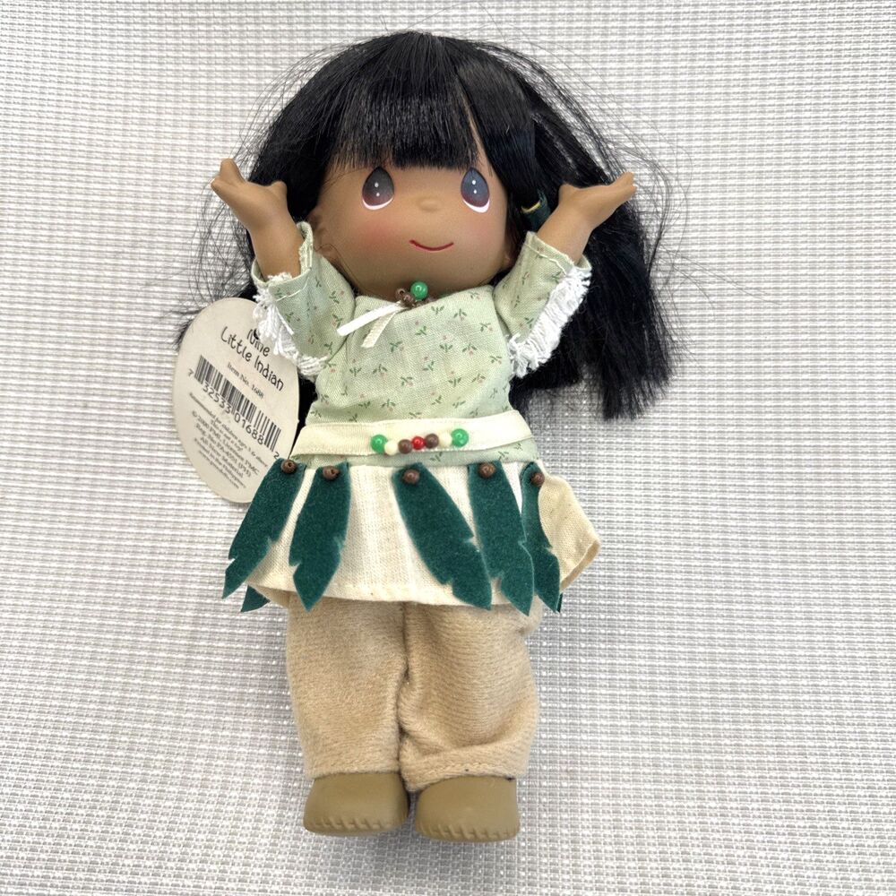 Vintage Precious Moments Eight Little Native American Indian Doll 7" #1688 NWT